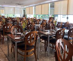 Leques Brasil Hotel Escola