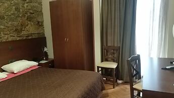 Ambrosia Suites & Aparts