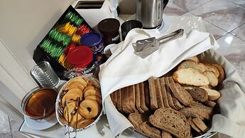 Ambrosia Suites & Aparts