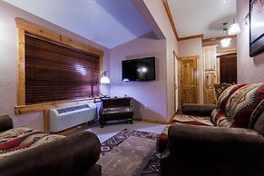 Desert Rose Resort & Cabins