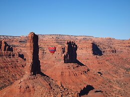 Desert Rose Resort & Cabins