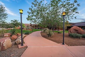 Desert Rose Resort & Cabins