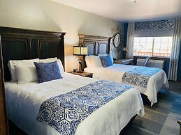 Desert Rose Resort & Cabins