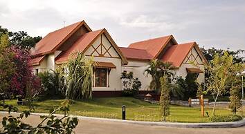 The Hotel Myat Taw Win