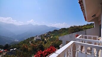 Cingjing Guest House