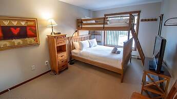 Snow Creek Lodge by Fernie Lodging Co