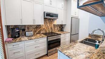 Snow Creek Lodge by Fernie Lodging Co