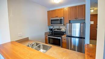 Snow Creek Lodge by Fernie Lodging Co