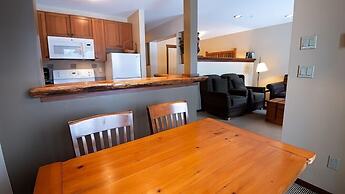 Snow Creek Lodge by Fernie Lodging Co