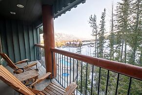 Snow Creek Lodge by Fernie Lodging Co