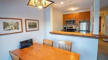 Snow Creek Lodge by Fernie Lodging Co