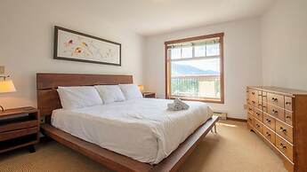 Snow Creek Lodge by Fernie Lodging Co