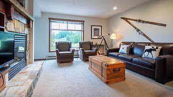 Snow Creek Lodge by Fernie Lodging Co