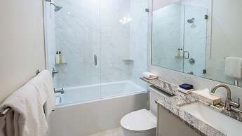 Snow Creek Lodge by Fernie Lodging Co