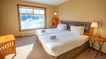 Snow Creek Lodge by Fernie Lodging Co