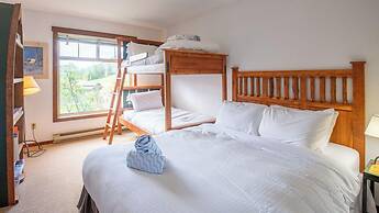 Snow Creek Lodge by Fernie Lodging Co