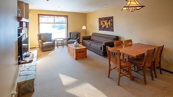 Snow Creek Lodge by Fernie Lodging Co