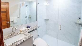 Snow Creek Lodge by Fernie Lodging Co