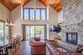 Snow Creek Cabins by Fernie Lodging Co.