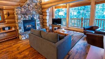 Snow Creek Cabins by Fernie Lodging Co.