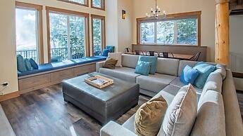 Snow Creek Cabins by Fernie Lodging Co.