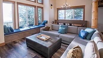 Snow Creek Cabins by Fernie Lodging Co.