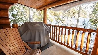 Snow Creek Cabins by Fernie Lodging Co.