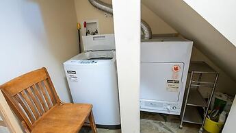 Snow Creek Cabins by Fernie Lodging Co.