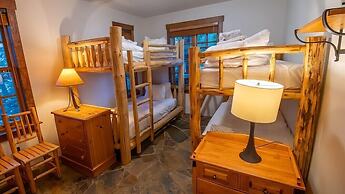 Snow Creek Cabins by Fernie Lodging Co.