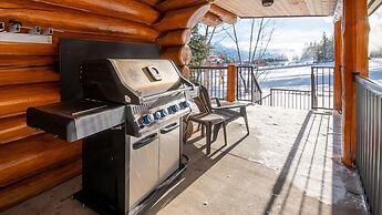 Snow Creek Cabins by Fernie Lodging Co.