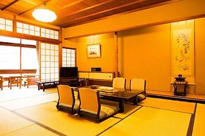 Tsutaya Ryokan