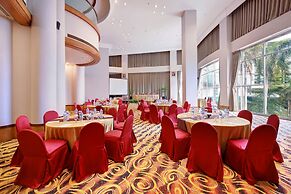 Lumire Hotel and Convention Center