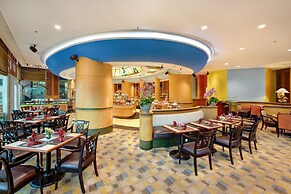 Lumire Hotel and Convention Center