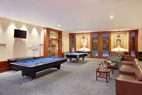 Lumire Hotel and Convention Center