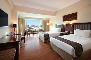 Lumire Hotel and Convention Center