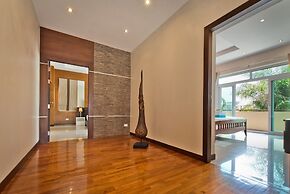 Tropicana Pool Villa