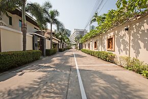 Tropicana Pool Villa