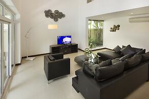 Tropicana Pool Villa