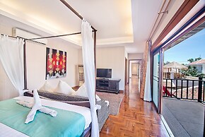 Tropicana Pool Villa