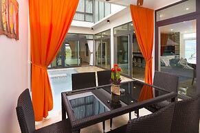 Tropicana Pool Villa