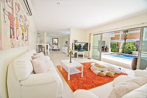 Tropicana Pool Villa