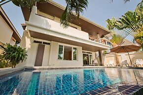 Tropicana Pool Villa