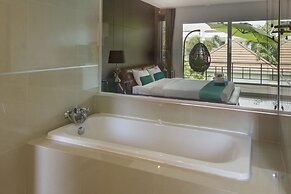 Tropicana Pool Villa