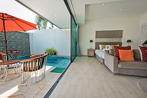 Tropicana Pool Villa