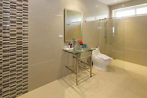 Tropicana Pool Villa