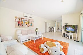 Tropicana Pool Villa