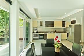 Tropicana Pool Villa