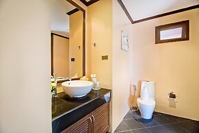 Tropicana Pool Villa