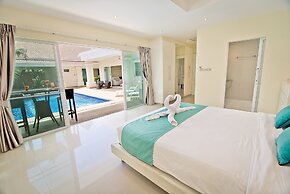 Tropicana Pool Villa