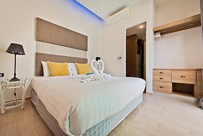 Tropicana Pool Villa